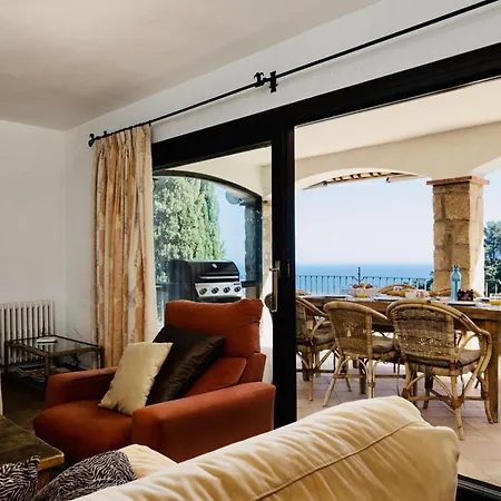 La Torre Costabravasi 別荘 プラヤ・デアロ