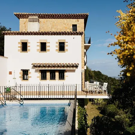 La Torre Costabravasi * プラヤ・デアロ